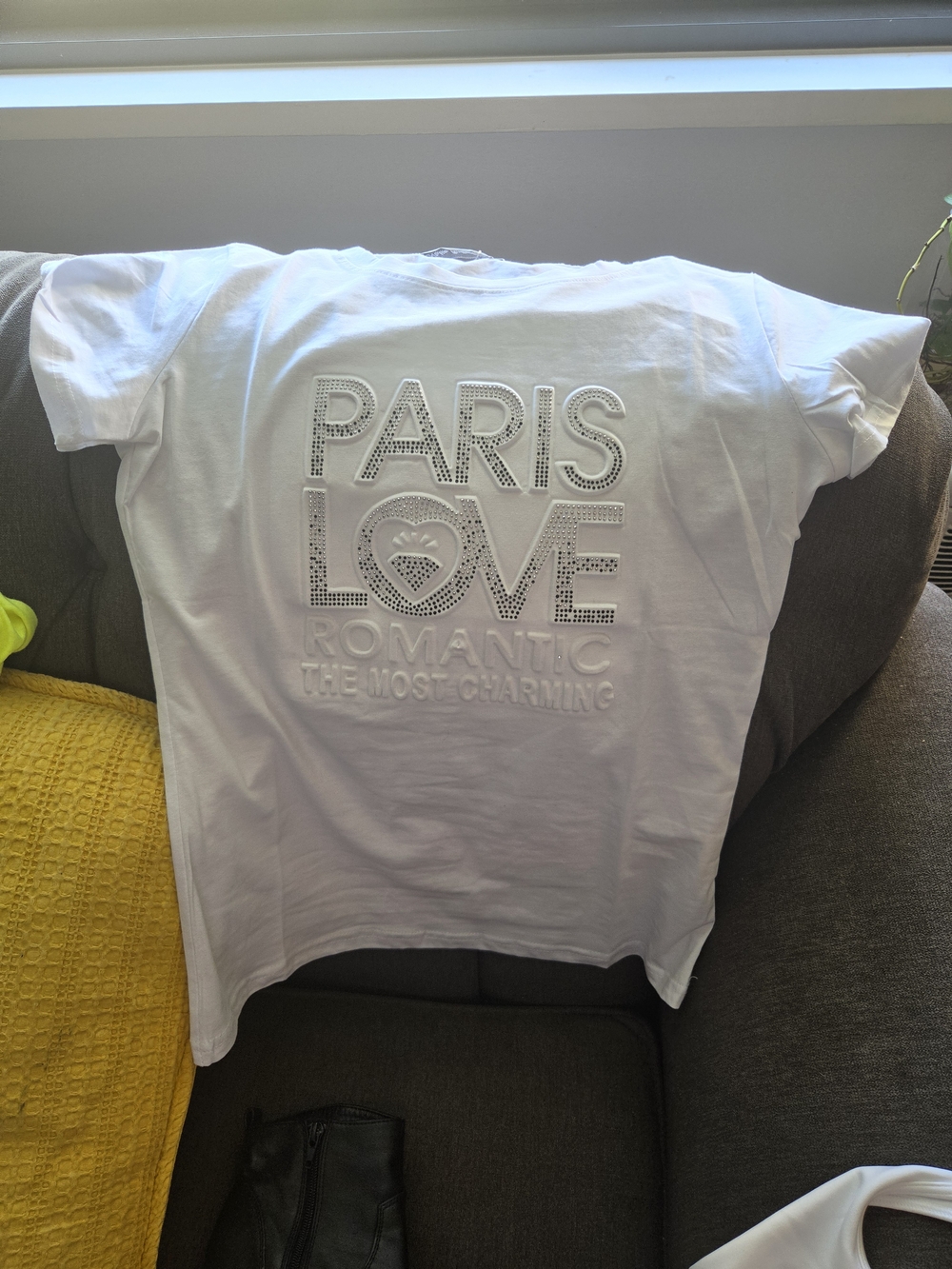 WHITE PARIS LOVE Embellished Graphic Tee - Brand Unknown